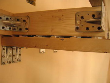Architetto di leo leonardo costruzione di un soppalco Fissaggio travi in legno a muro